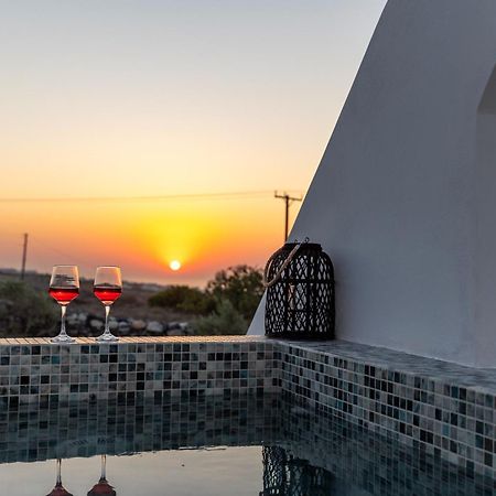 Theophrasti Suites Foinikia  Exterior photo