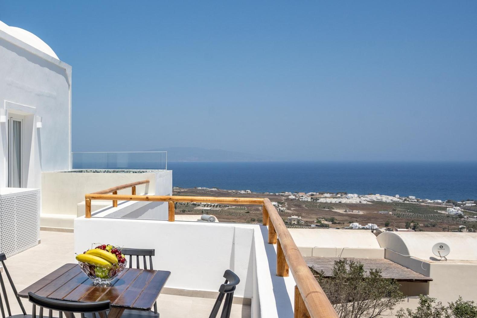 Theophrasti Suites Foinikia  Exterior photo